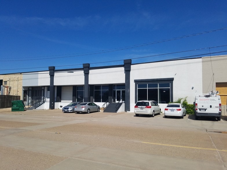 163 Oak Lawn Ave, Dallas, TX à louer - Photo principale – Image 2 sur 16