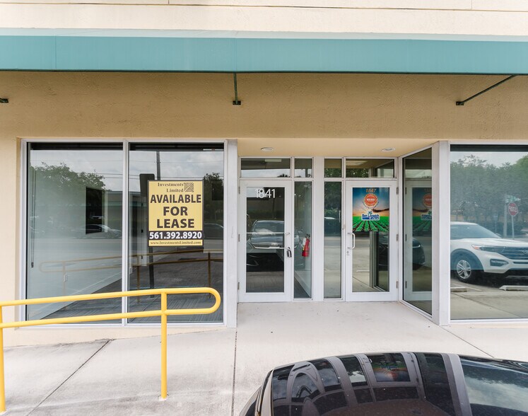 1817-1847 NE 25th St, Lighthouse Point, FL à louer - Photo de l’immeuble – Image 2 sur 46
