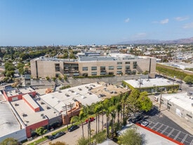 2223-2229 S Carmelina Ave, Los Angeles CA - Espace de bureau