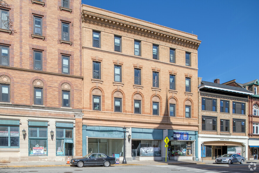 281 State St, New London, CT à louer - Photo de l’immeuble – Image 2 sur 14
