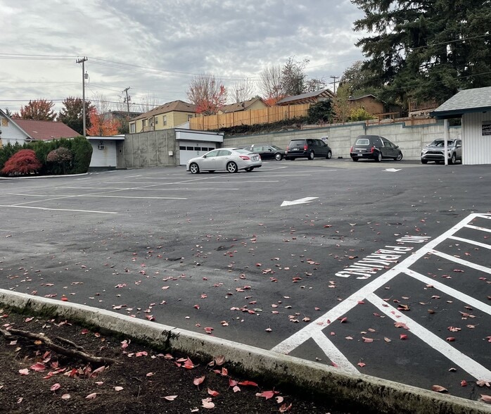 4551 Rainier Ave S, Seattle, WA à vendre - Photo principale – Image 2 sur 5