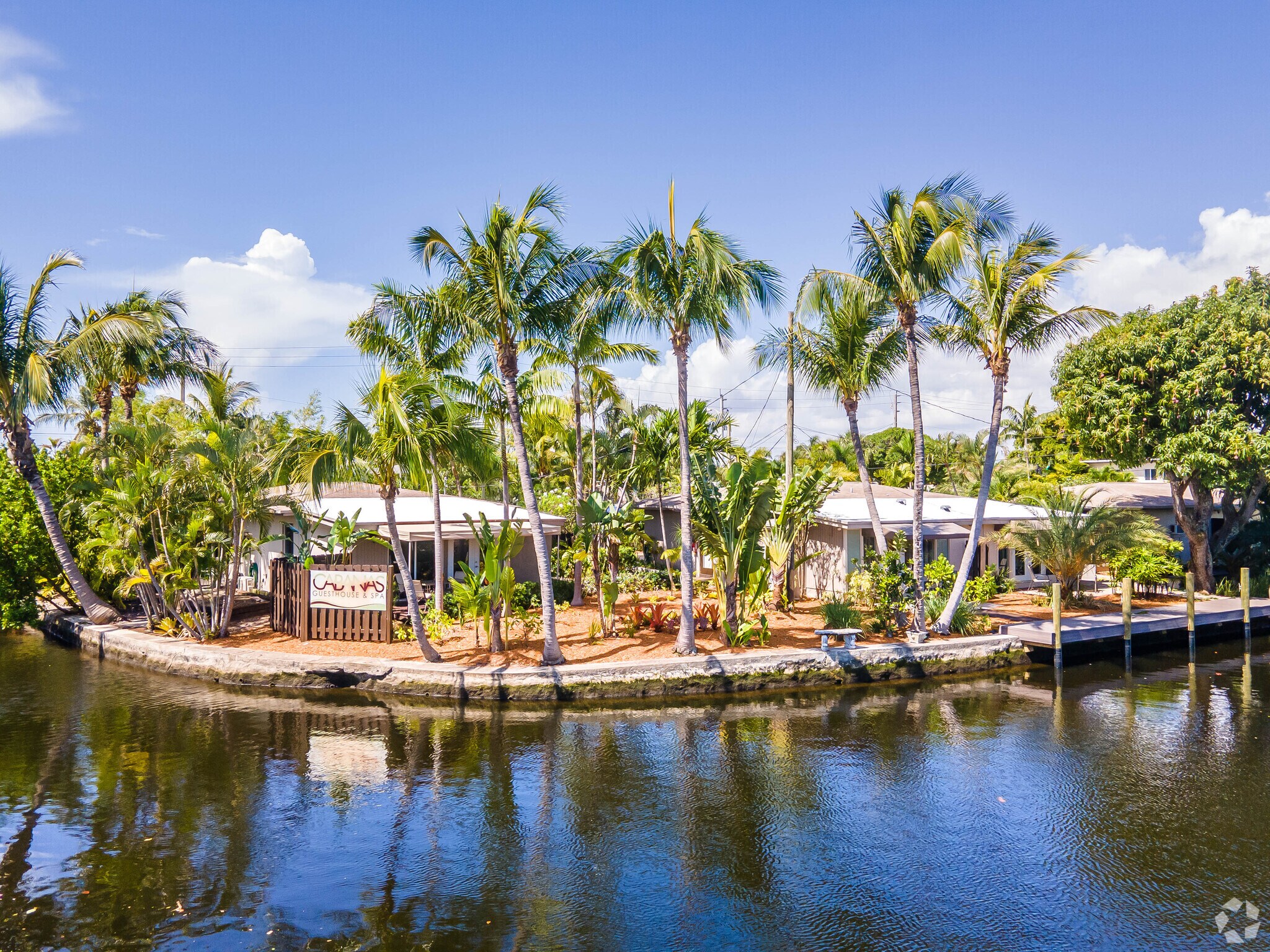 2209 NE 26th St, Wilton Manors, FL à vendre Photo de l’immeuble– Image 1 sur 8