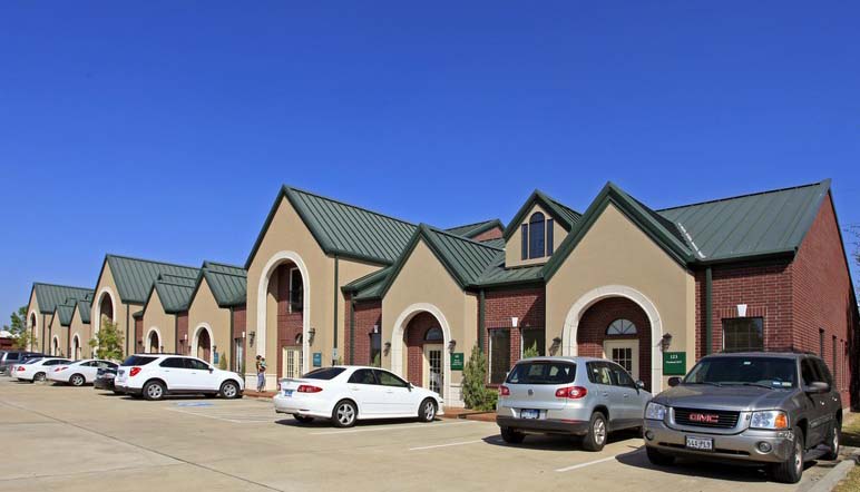 2225 CR 90, Pearland, TX à louer Photo de l’immeuble– Image 1 sur 2