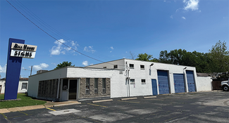 Plus de détails pour 2002 Woodson Rd, Overland, MO - Industriel/Logistique à vendre