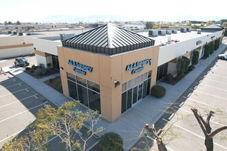 12241 Industrial Blvd, Victorville, CA à louer Photo de l’immeuble– Image 1 sur 19
