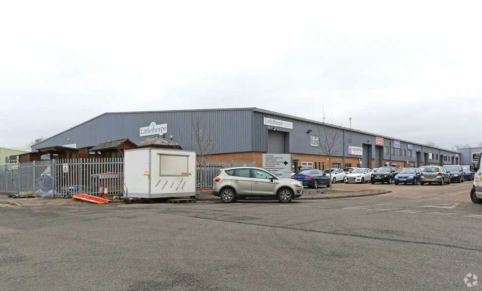 29-39 Pinfold Rd, Leicester à louer - Photo de l’immeuble – Image 2 sur 5