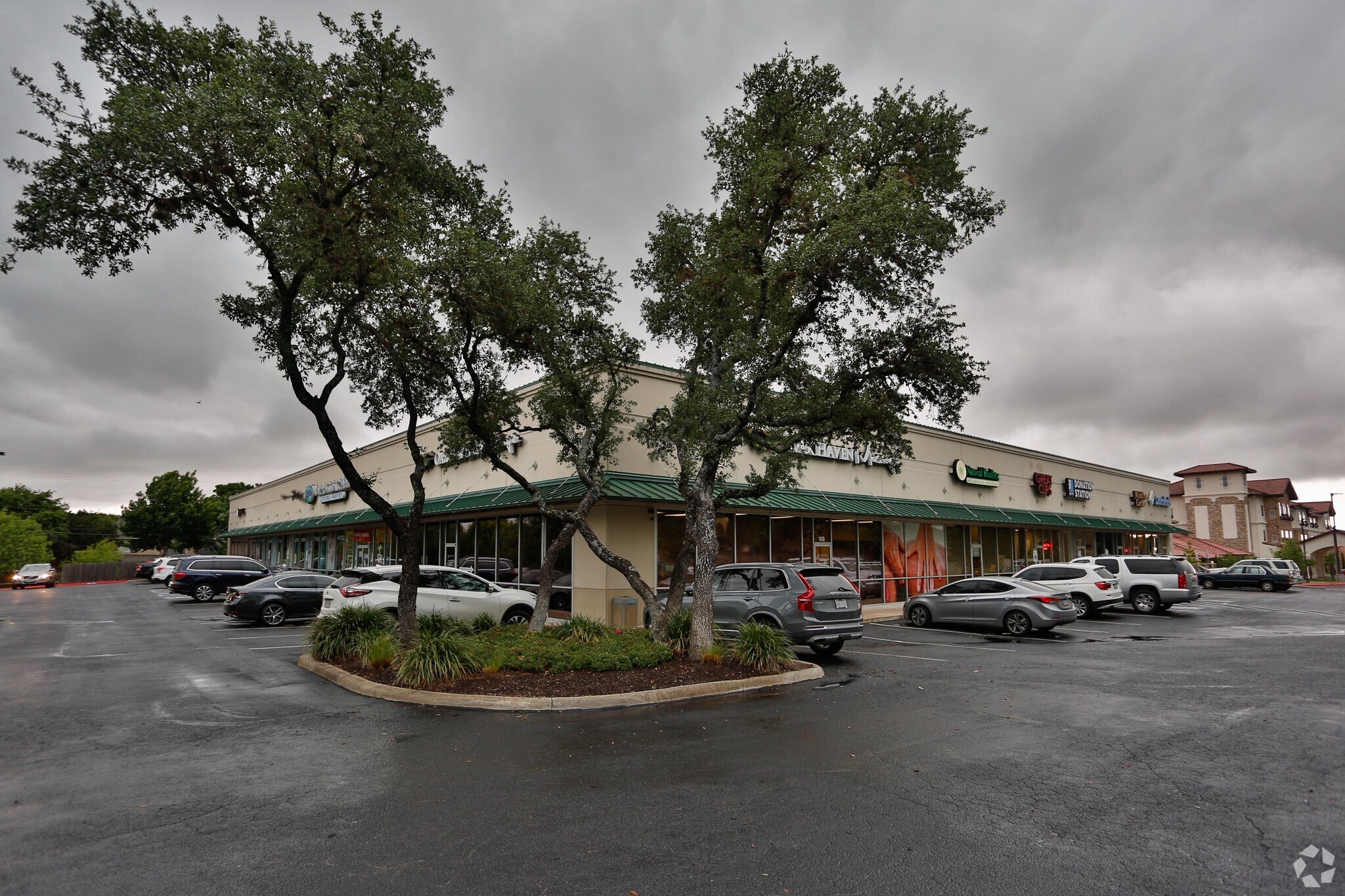 15502 Huebner Rd, San Antonio, TX à louer Photo de l’immeuble– Image 1 sur 8