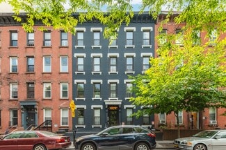 Plus de détails pour 370 Baltic St, Brooklyn, NY - Logement à vendre
