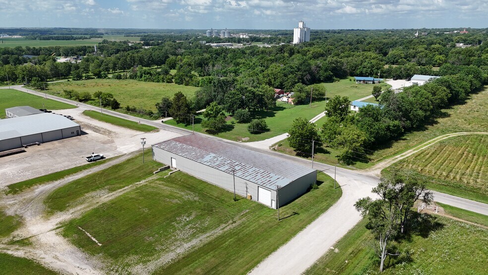 206 S Catalpa St, Garnett, KS à vendre - Aérien – Image 2 sur 10