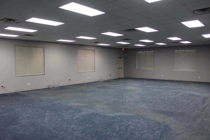 2170 Interstate 20 W, Arlington, TX à louer - Photo de l’immeuble – Image 3 sur 5