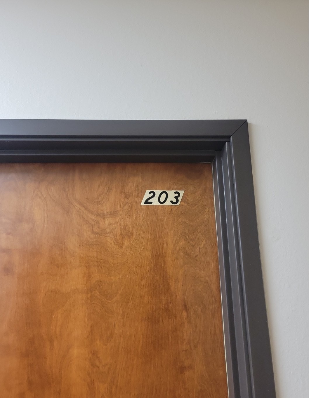 3815 Mission Ave, Oceanside, CA à louer Photo de l’immeuble– Image 1 sur 4