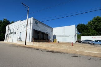 Plus de détails pour 74 Railroad Ave, Johnston, RI - Industriel/Logistique à vendre