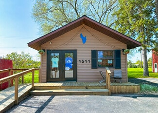 Plus de détails pour 1511 Hubert Rd, Hubbard Lake, MI - Local commercial à vendre