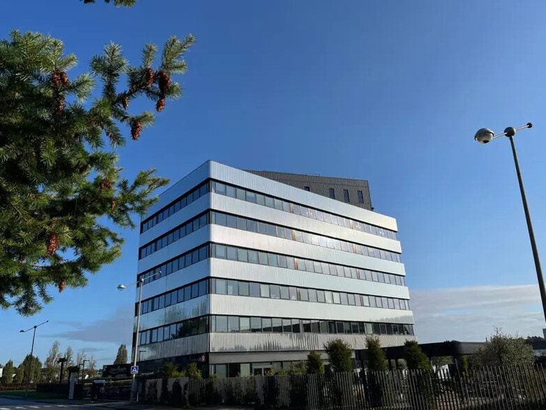 17 Rue Océane, Saint-Herblain à louer - Photo de l’immeuble – Image 1 sur 10