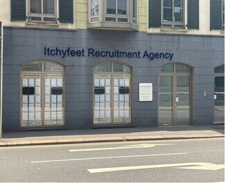 Plus de détails pour 33 Gloucester St, Jersey - Bureau à louer