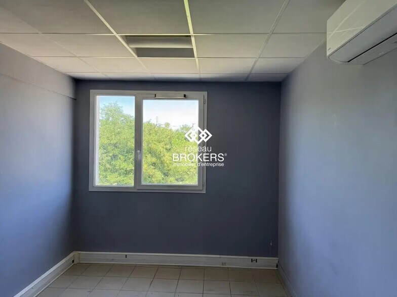 Local d’activités dans Brignais à louer - Photo intérieure – Image 3 sur 5