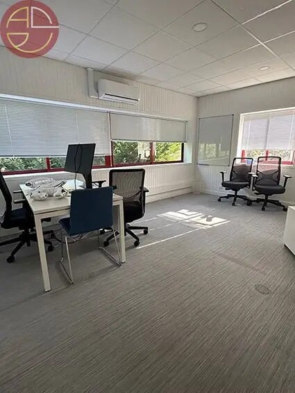 Bureau dans Toulouse à louer - Photo de l’immeuble – Image 1 sur 4