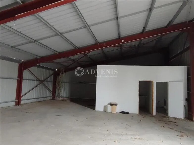 Local d’activités dans Nissan-lez-Enserune à louer - Photo intérieure – Image 3 sur 4