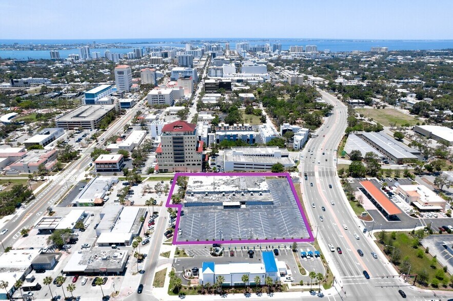 2250 Fruitville Rd, Sarasota, FL à vendre - Aérien – Image 2 sur 18