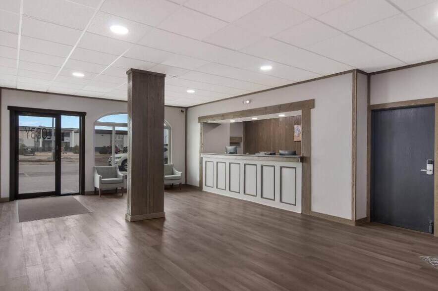 2202 Delta Dr, Scottsbluff, NE à vendre - Photo de l’immeuble – Image 2 sur 14