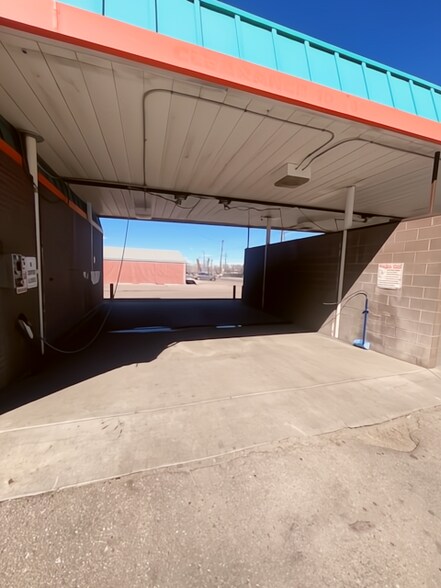 2195 S Sheridan Blvd, Denver, CO à louer - Photo de l’immeuble – Image 2 sur 5