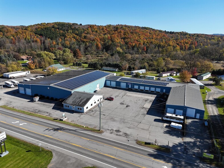 2486-2498 State Route 12B, Hamilton, NY à louer - Photo de l’immeuble – Image 1 sur 16