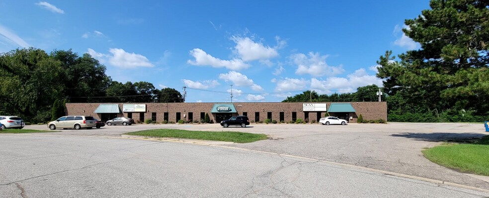 2004 Ironwood Cir, South Bend, IN à louer - Photo principale – Image 1 sur 13