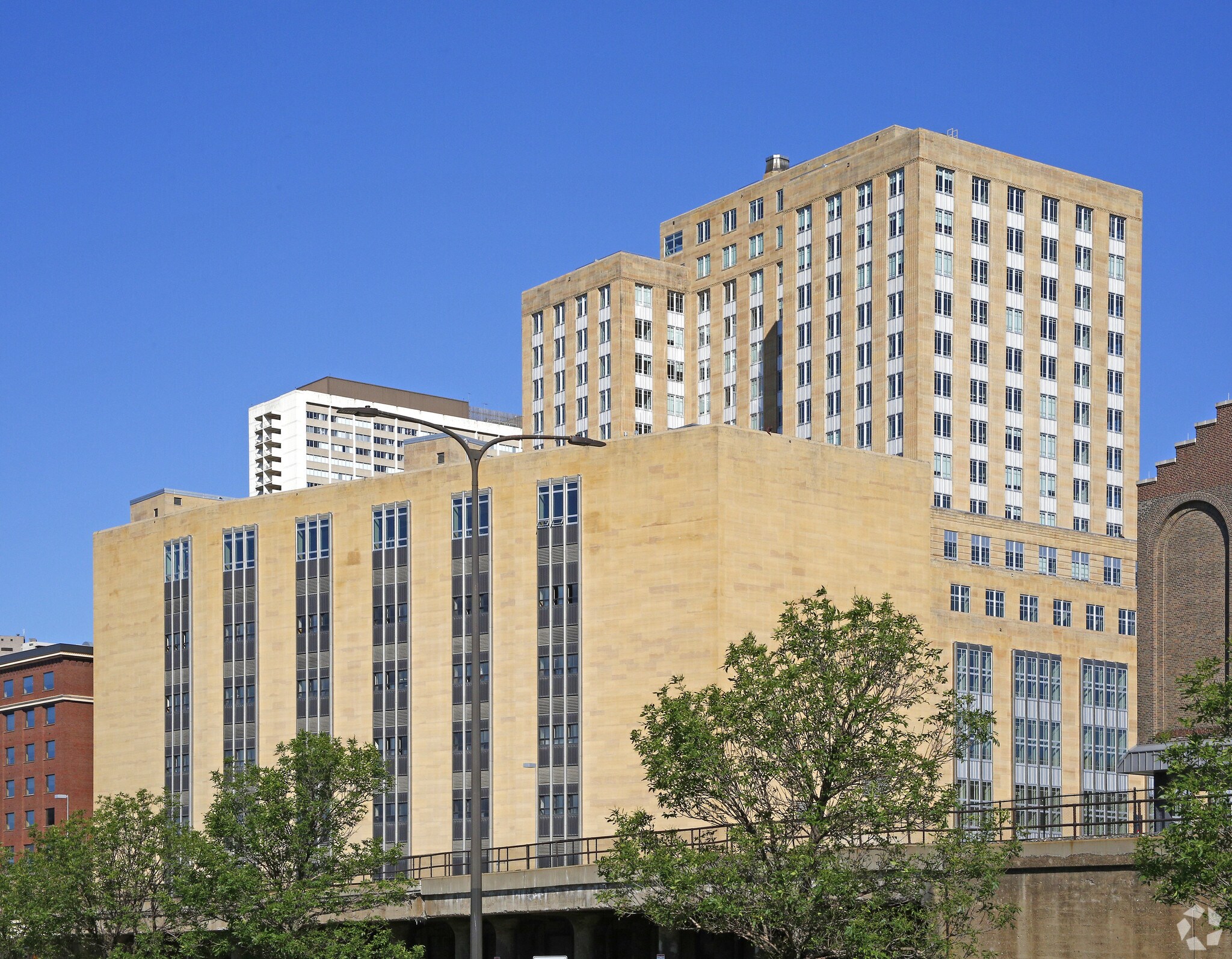 180 Kellogg Blvd E, Saint Paul, MN à louer Photo principale– Image 1 sur 74