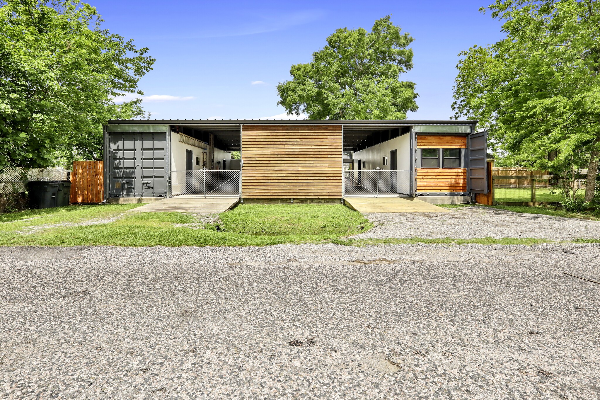 4622 4th St, Bacliff, TX à vendre Photo de l’immeuble– Image 1 sur 25