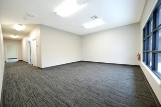 18001 W Highway 105, Montgomery, TX à louer Photo intérieure– Image 2 sur 8