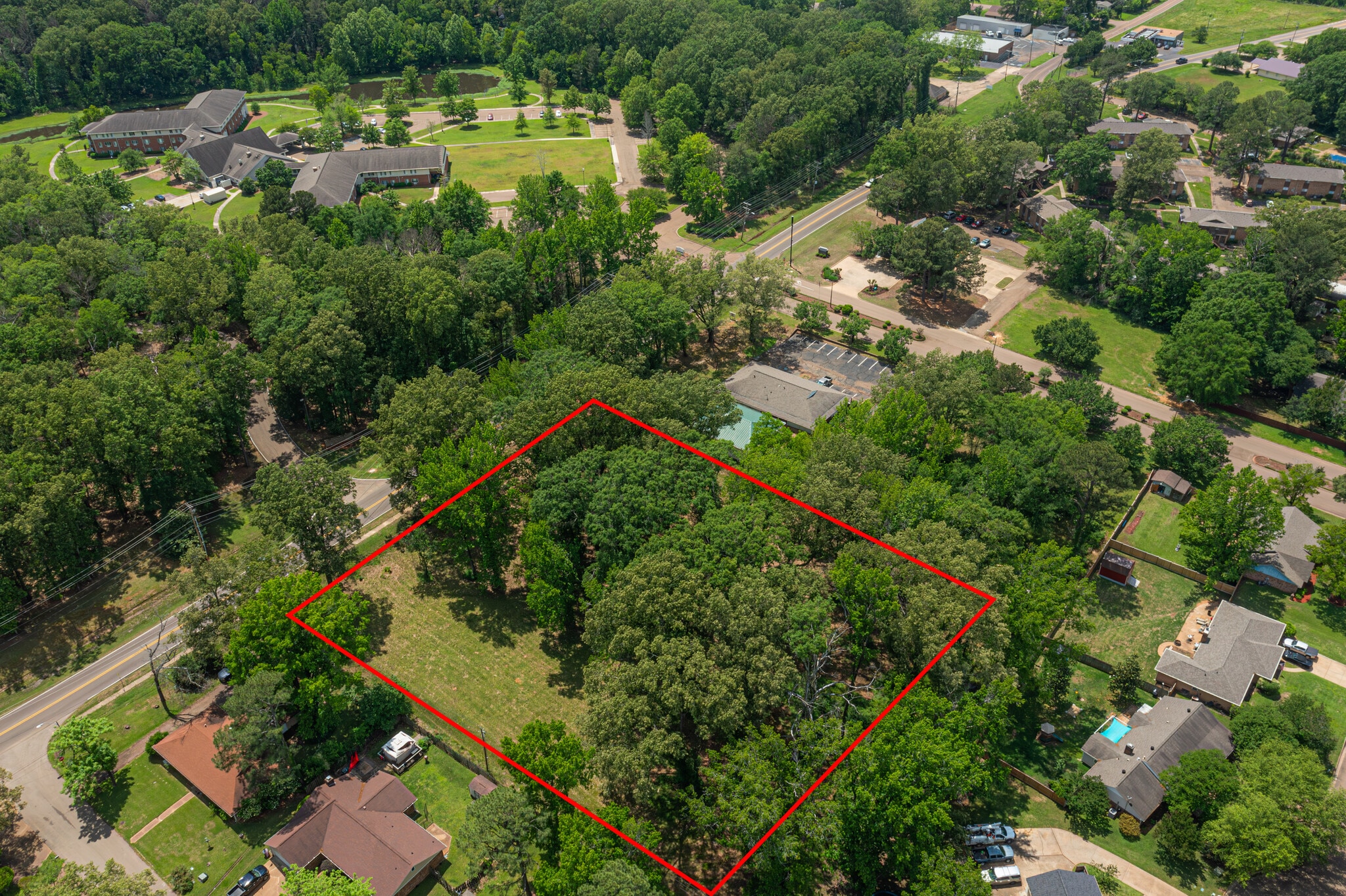 600 E Northside Dr, Clinton, MS à vendre Aérien– Image 1 sur 15