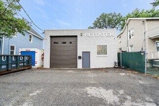 Plus de détails pour 353 Railroad Ave, Hackensack, NJ - Industriel/Logistique à louer