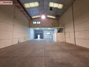 Industriel/Logistique dans Alcalá de Henares, Madrid à louer Plan d’étage– Image 1 sur 8