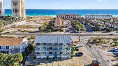 8460 Gulf Blvd, Navarre, FL - Vue aérienne  vue de carte - Image1