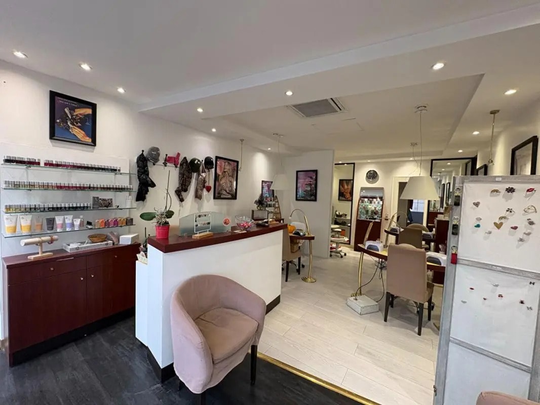 Local commercial dans Le Havre à louer Photo intérieure– Image 1 sur 4