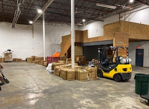 4801 Wellington Rd, Nanaimo, BC à louer Photo de la construction– Image 1 sur 7