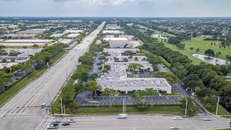 901-925 Clint Moore Rd, Boca Raton, FL à louer - Photo de l’immeuble – Image 2 sur 22