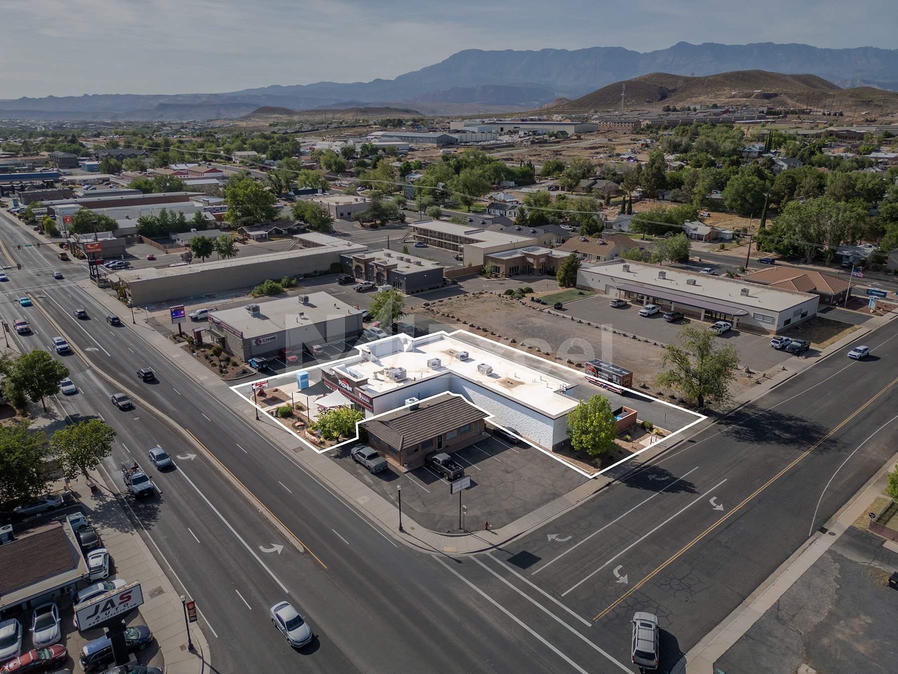 222 W State St, Hurricane, UT à vendre Photo principale– Image 1 sur 8