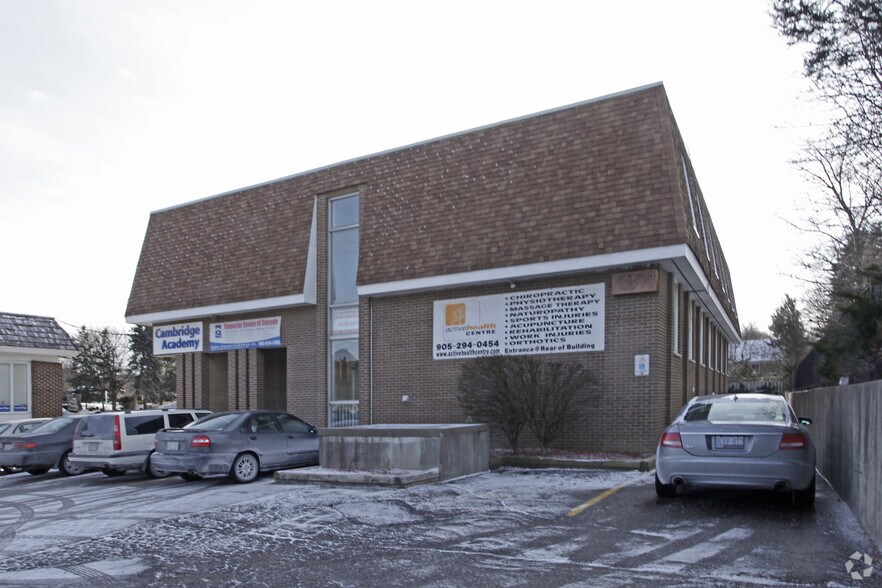 5871 Highway 7 E, Markham, ON à louer - Photo de l’immeuble – Image 3 sur 9