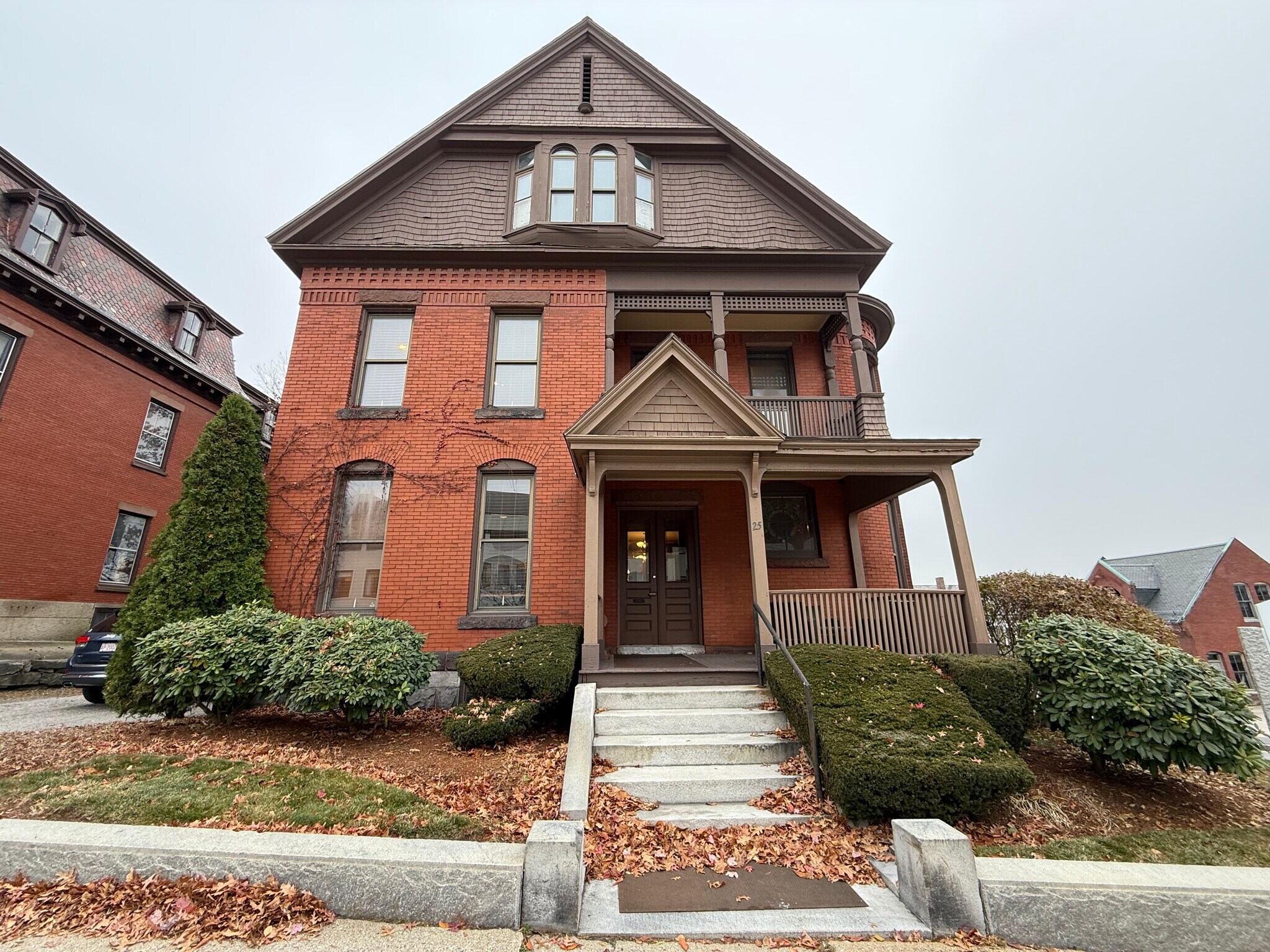 25 Harvard St, Worcester, MA à louer Photo de l’immeuble– Image 1 sur 26