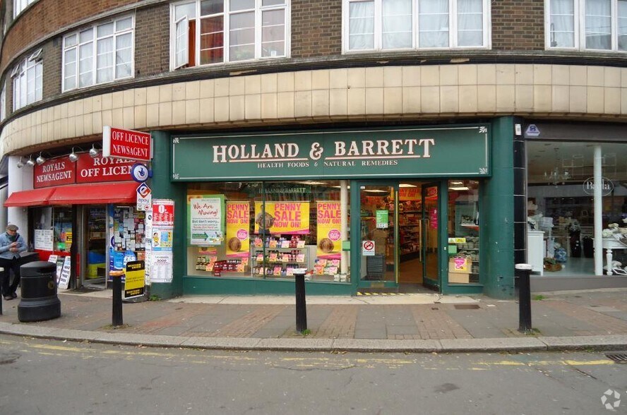 121 Muswell Hill Rd, Londres à louer - Photo de l’immeuble – Image 2 sur 2