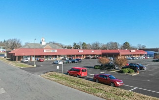 Plus de détails pour 502-520 W Raleigh St, Siler City, NC - Local commercial à louer