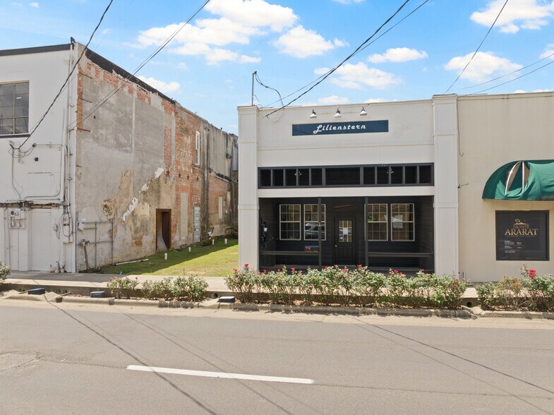 209 N Jefferson Ave, Mount Pleasant, TX à vendre - Photo de l’immeuble – Image 3 sur 31