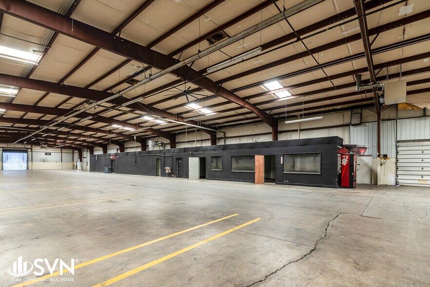 136 Armory St, London, KY à louer - Photo intérieure – Image 3 sur 14