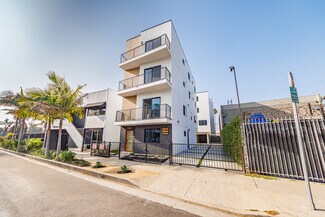 Plus de détails pour 13461 Beach Ave, Marina Del Rey, CA - Logement à vendre