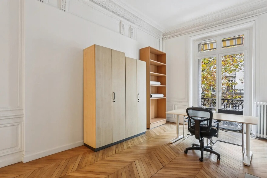 174 Avenue Victor Hugo, Paris à louer - Photo de l’immeuble – Image 2 sur 11