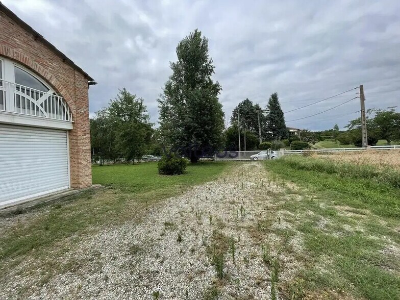Bureau dans Flourens à louer - Photo de l’immeuble – Image 2 sur 14