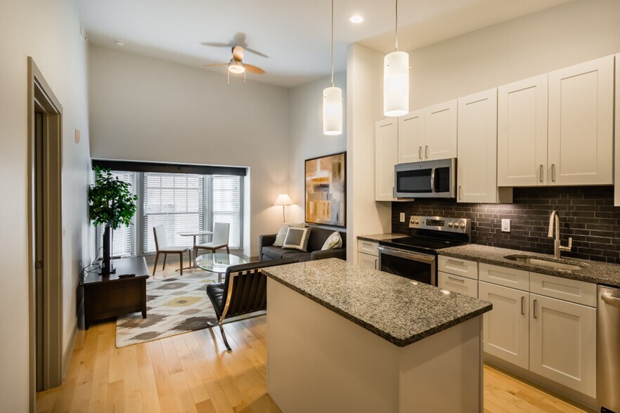 106 S 11th St, Philadelphia, PA à louer - Photo de l’immeuble – Image 3 sur 11