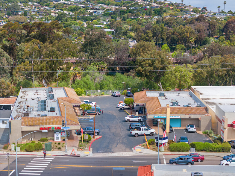 2710 Garnet Ave, San Diego, CA à louer - Photo de l’immeuble – Image 2 sur 7