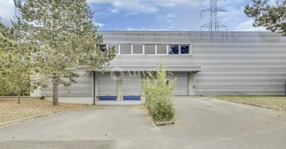 Industriel/Logistique dans Évry-Courcouronnes à louer Photo de l’immeuble– Image 1 sur 5